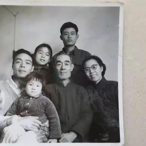 零碎的家，难得相聚！