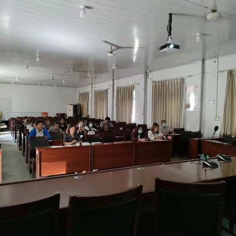 桑梓店街道宣传推介《天桥区教育E时代》“E桥通”活动