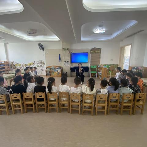 故事妈妈进课堂