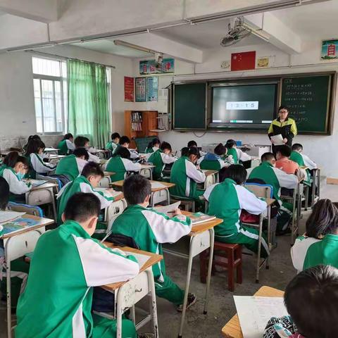 封开县渔涝镇中心小学“Happy English ” 英语竞赛活动