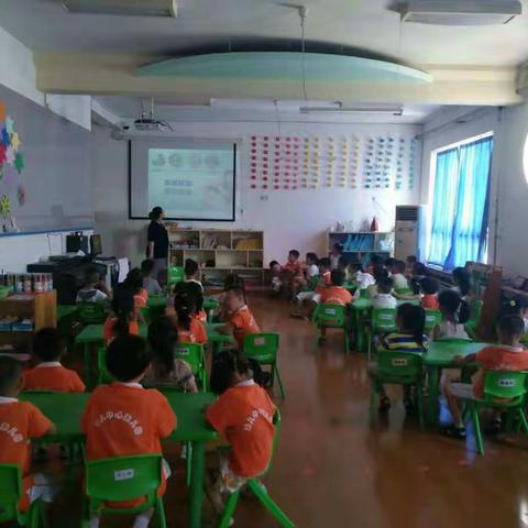 预防溺水关爱生命       大三班