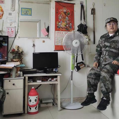 传承红色基因  致敬最可爱的人—好腰苏木镇开展庆“八一”慰问退伍老兵活动