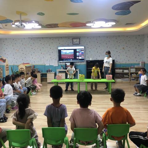 莘县甘泉幼儿园大四班建构游戏活动《我心目中的小学》