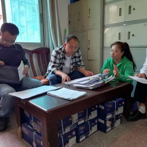 第九督导组继续在曼来镇督导人社行业扶贫工作