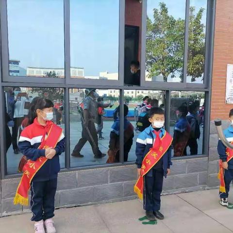 罗家集学区一行六人赴集美区双塔小学跟岗学习所见所想拙见之一:安全是各项工作的保障线