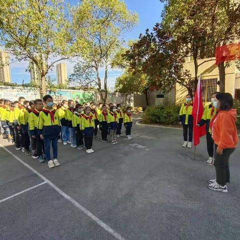 松亭小学庆中国少年先锋队建队73周年暨新队员入队仪式