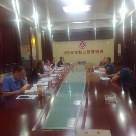 晋中公路分局督查调研组莅临粟城超限检测站指导工作