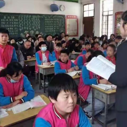 万金店镇举行语文教学观摩课暨教学教研交流活动