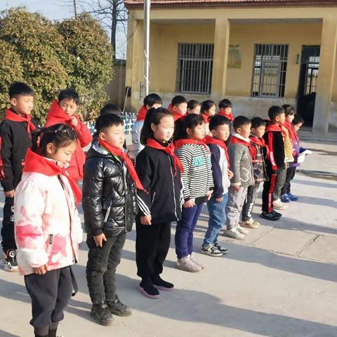 学习雷锋精神，争做美德少年——记四铺中心学校惠家小学学习雷锋精神系列活动