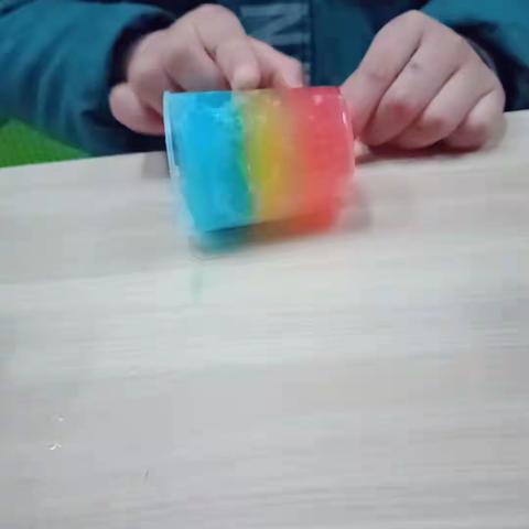 固体彩虹