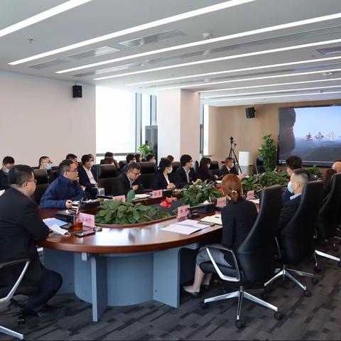 丝路通信公司党支部组织观看《生命重于泰山》电视专题片