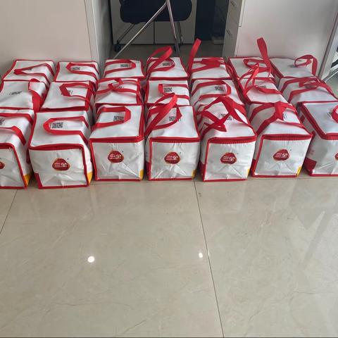 “我们的节日·元宵节”猜灯谜活动