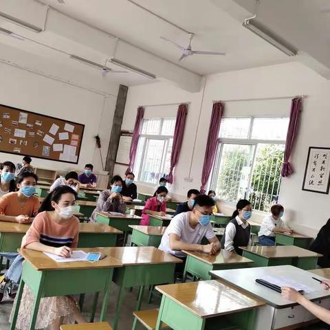 开展“学生健康入校”实景演练    靖和中心学校严把返校复学关