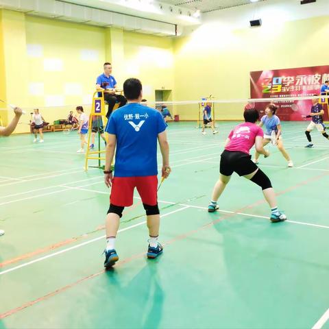 “李永波杯”3V3羽毛球争霸赛