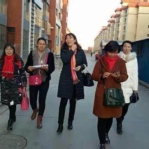 爱，在家访的路上-—四（3）班家访掠影