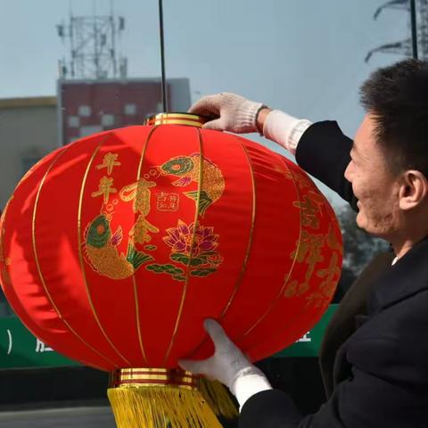 复兴区彭家寨乡党委、乡政府除夕慰问一线职工