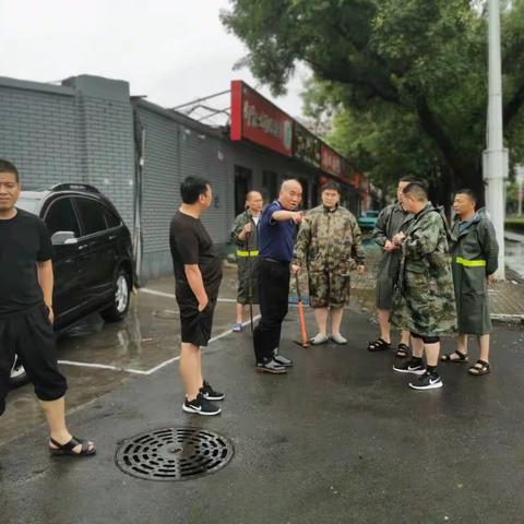 风雨中的坚守 住建人全力作答防汛“考卷”