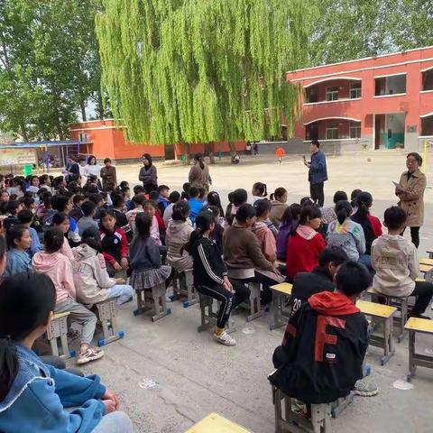 “阳光正好，青春正盛”，高平镇第十四中心小学庆五一运动会