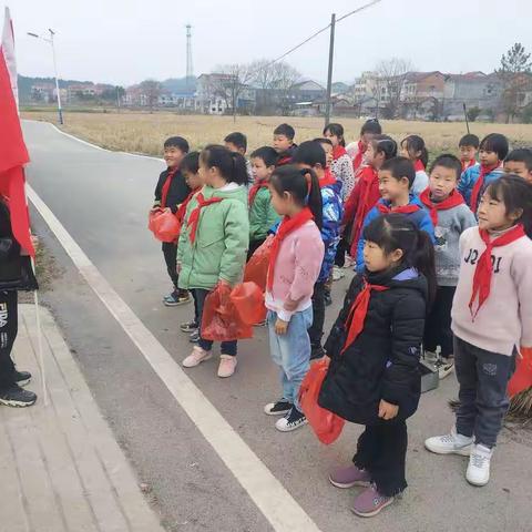 步仙镇狮山小学“学雷锋  树新风”系列活动