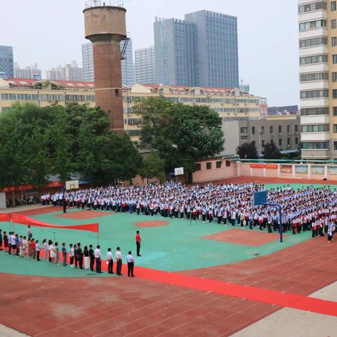 记济宁学院附中南校区初四年级中考壮行仪式