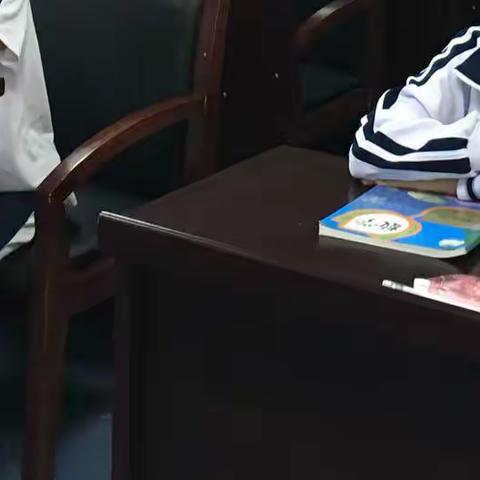 澄迈一小数学组骨干教师黄奕世公开课！