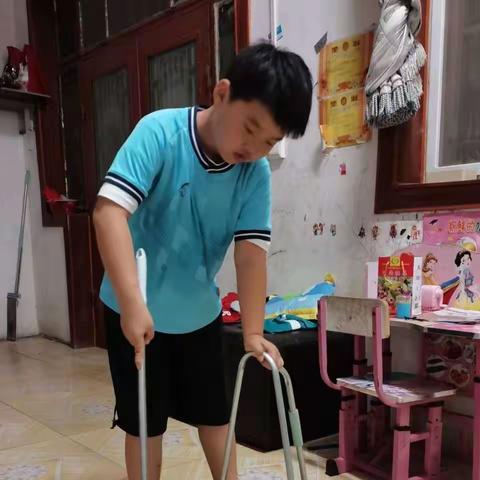 濮阳县第四实验小学 三年级（13）班李一昂 暑期实践作业