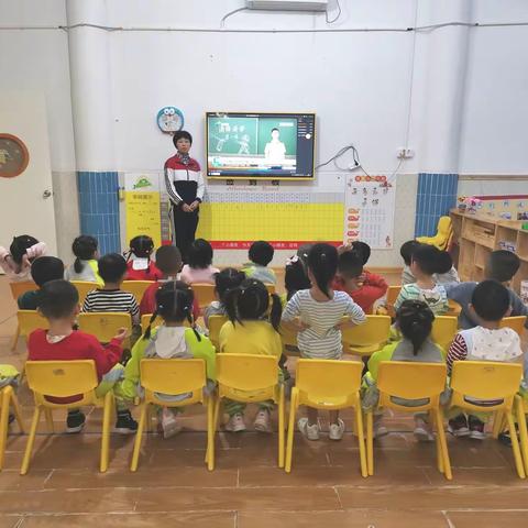 优阳.小苹果幼儿园中一班11月份宝贝在园精彩生活美篇回顾