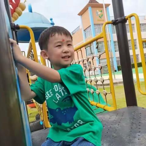 开学如约至 美好第一天——东陈镇南凌幼儿园开学第一天小记