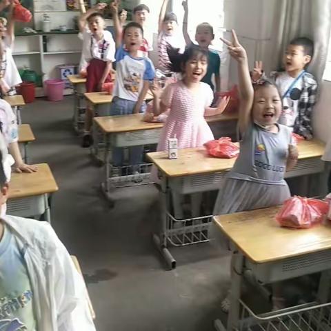 2022小蚂蚁班“六.一”活动掠影