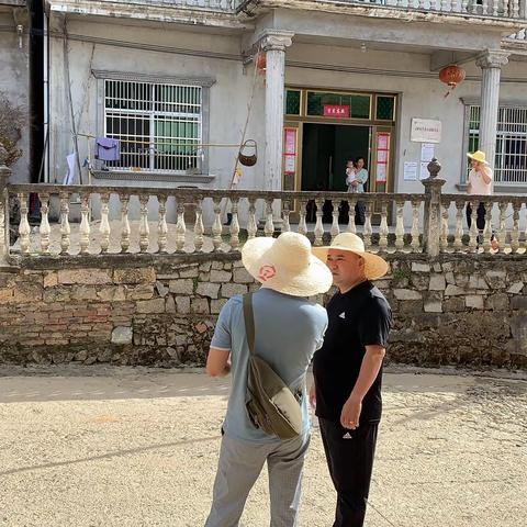 上饶县分公司“保用户、促增长”在行动