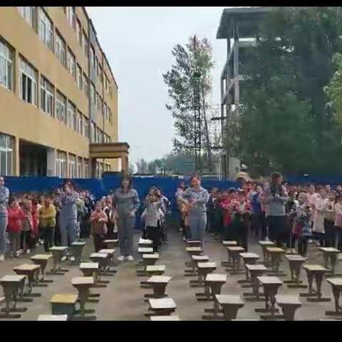 家校合力，共育希望――太尉镇中心小学家长会圆满结束