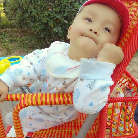 啵一个baby，让我亲亲你