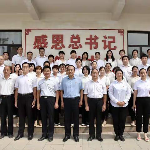 “实干兴石、组工争先”县委组织部开展“七一”主题党日活动