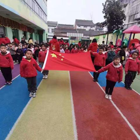 马召镇幼儿园升旗仪式精彩回顾！