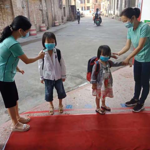 记录我们商业幼儿园2020年春季开学第一天