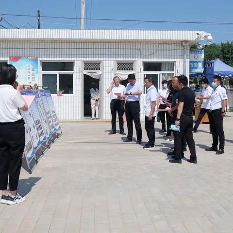 筑牢安全防线    守护师生平安
——西华池镇中心小学迎接市校园安全督查纪实