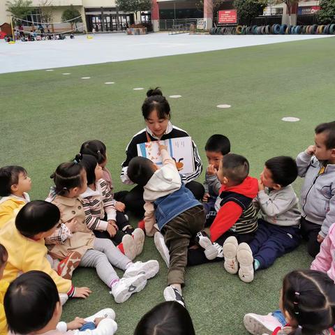 特色主题系列活动一一面对疫情👩我和宝宝五班宝贝在行动👧👦