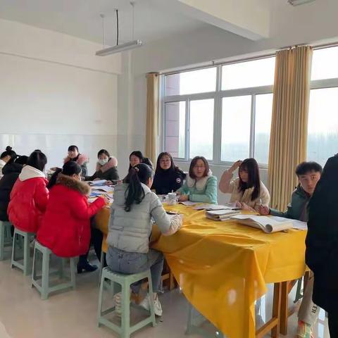 春蚕到死丝方尽,蜡炬成灰泪始干---致每位教师