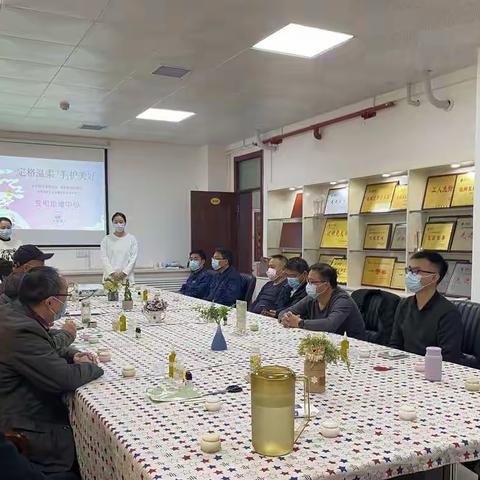 国网漯河供电公司变电运维中心分会“定格温柔，【手】护美好”活动