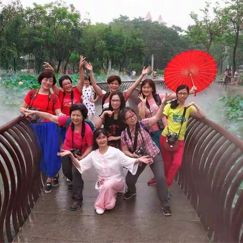 佛山荷花亚艺公园