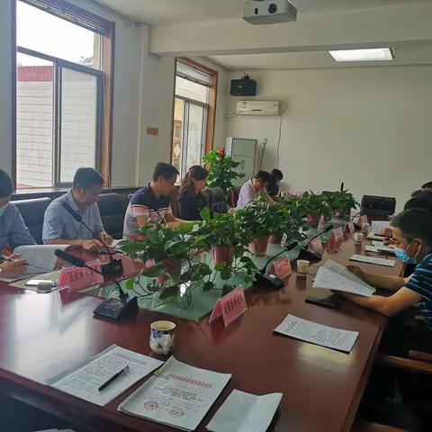 区城管局组织召开推动绿色城市建设专项工作专题会议