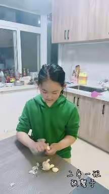 【滨河路小学】“双减”在行动——二一班劳动技能微视频展播