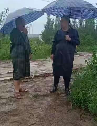 合河乡防汛救灾--大雨无情，人有情