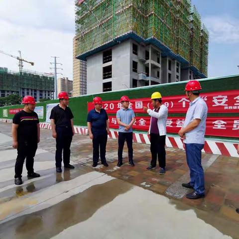 消除事故隐患 筑牢安全防线---周至县“安全生产月”宣传活动进行时