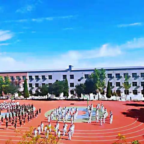 追逐心中梦想    遨游艺术殿堂——亮星小学艺术汇演