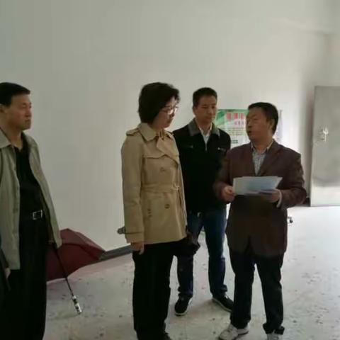 未央区区长梁晚晴昌雨到蓝田看望贫困户