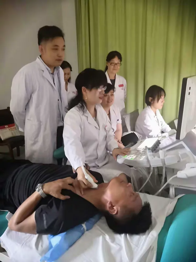 包含北京肿瘤医院、全程陪同跑腿挂号，保证为客户私人信息保密的词条