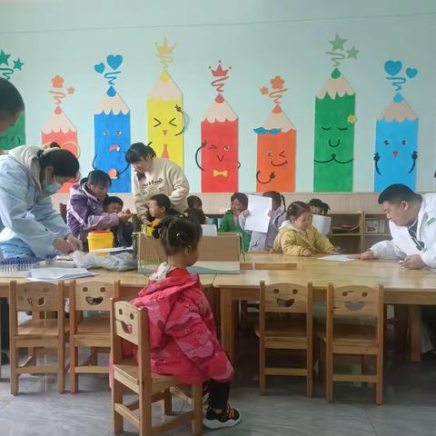 呵护幼苗，共筑健康——卫生院携手幼儿园开展全面健康体检活动