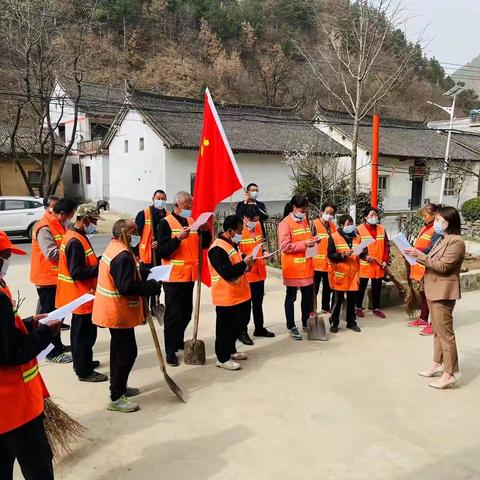 “卫生评比促整治、人居环境有提升”，杨斜镇林华村开展环境卫生评比活动