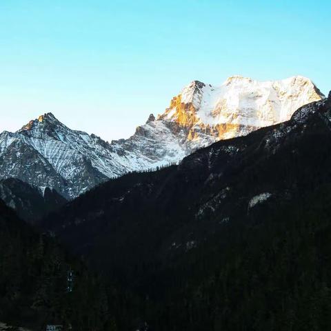 重走红军路，观雪山美景